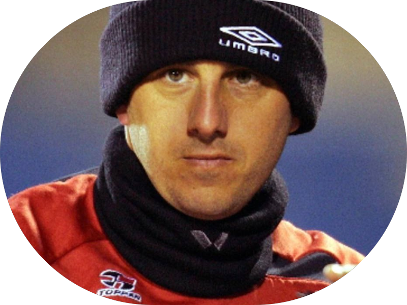 Foto 7 de Miranda Odontologia 24h | Urgências | Implantes e Facetas