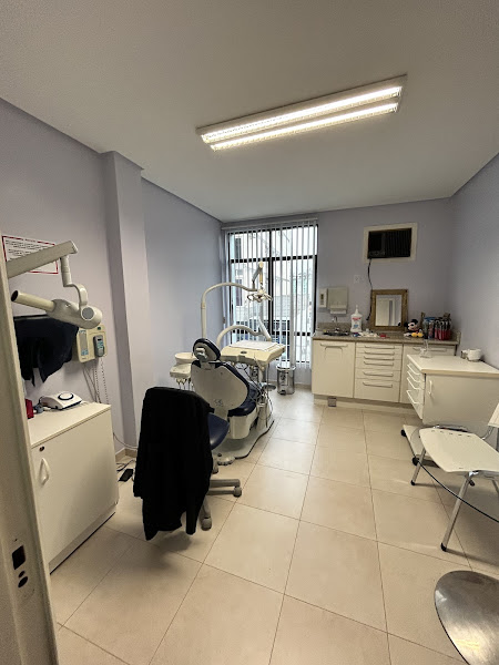 Foto 3 de Miriã Damacena Odontologia