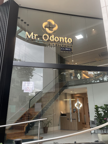 Foto de Mister Odonto Itaboraí - Dr. João Pedro Jordão e Dr. Alex Brum
