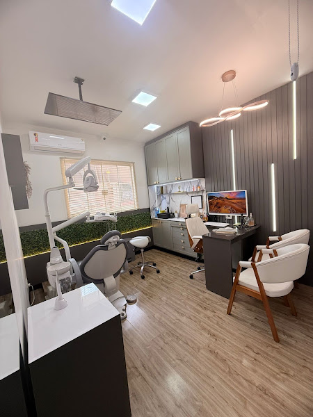 Foto 2 de MK Odontologia I Dentista em Sarandi | Harmonização Facial | Botox | Preenchimento | Implante Dentário