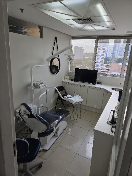 Foto 2 de MKBROWN ODONTOLOGIA E HARMONIZAÇÃO OROFACIAL