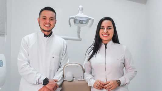 Foto 2 de Moari Odontologia Especializada | Dentista em São Carlos - Implantes e Estética