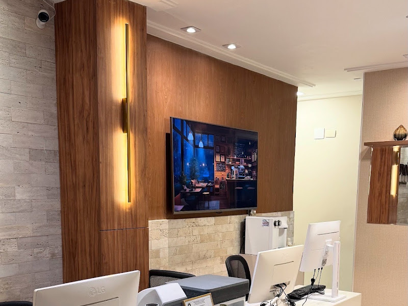 Foto 6 de Moderna Studio Oral