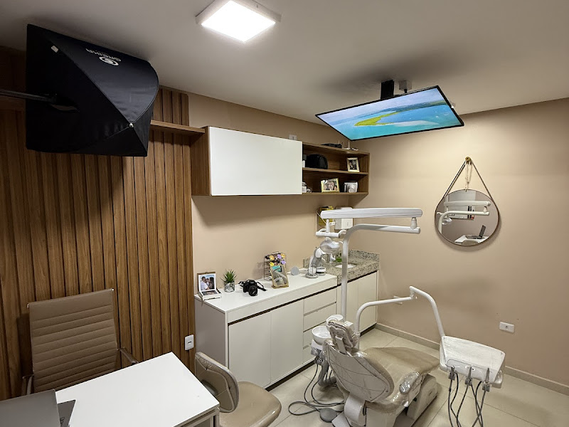 Foto 7 de Moisés Suzart | Odontologia Especializada