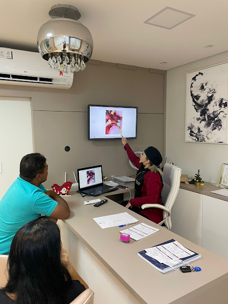 Foto 3 de Moreira & Ruiz Odontologia Especializada - Dra Caroline Lourenço Moreira