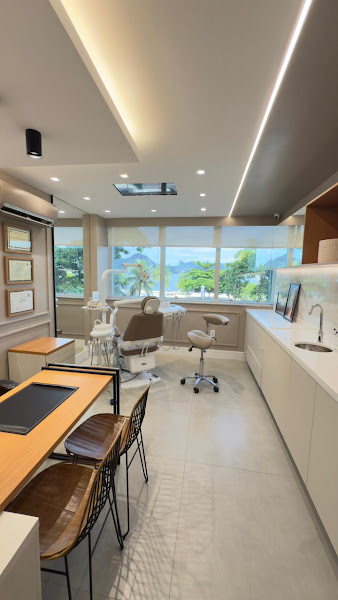 Foto 2 de Mouzarte dentista em Niterói - RJ | Implante Dentário