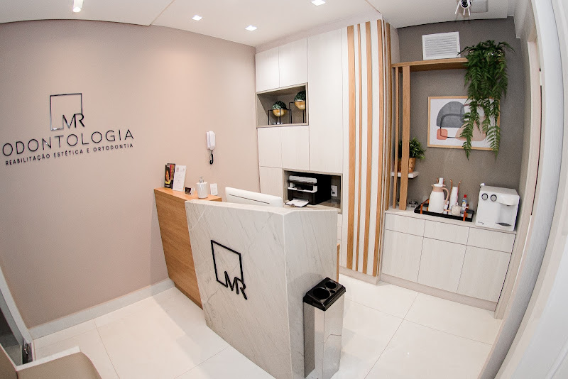 Foto 3 de MR Odontologia - Reabilitação Estética e Ortodontia