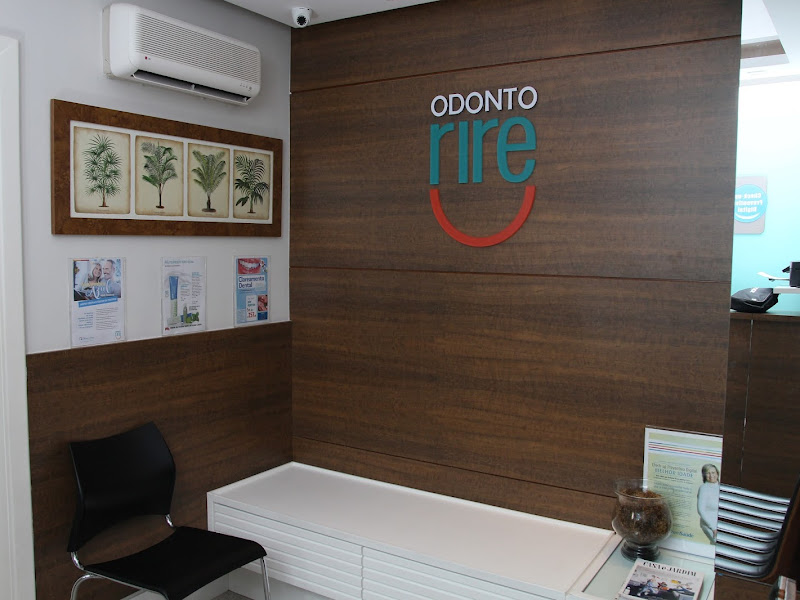 Foto 8 de MR Odontologia - Reabilitação Estética e Ortodontia