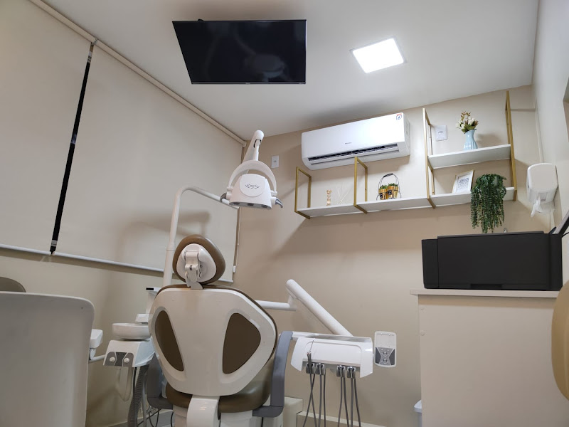 Foto 2 de Mylka Suellen Odontologia - Invisalign, Clínica geral e Ortodontia