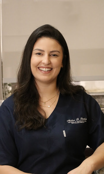 Foto 3 de Nadine Ferreira - Cirurgiã Bucomaxilofacial