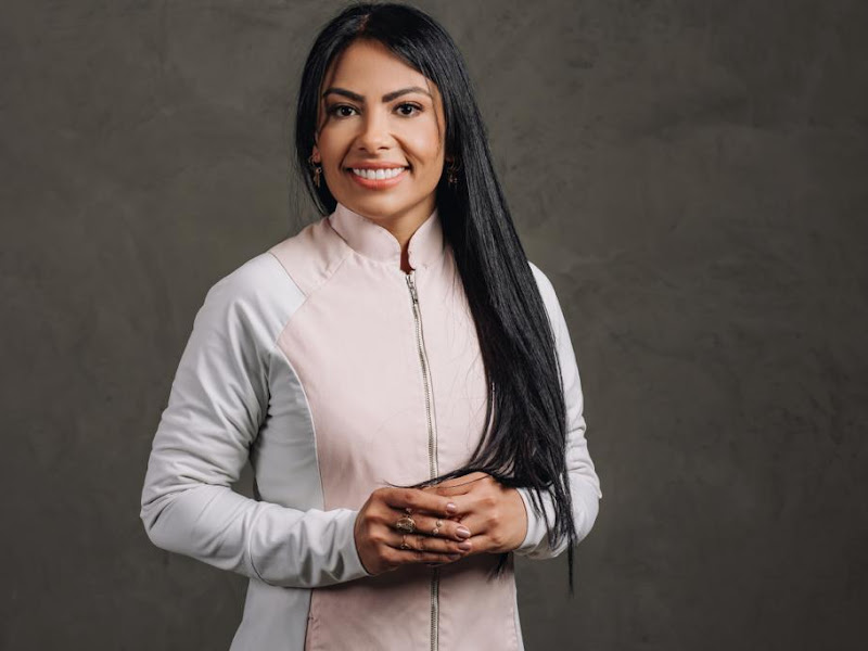 Foto 3 de Naiara Gonçalves Fonseca