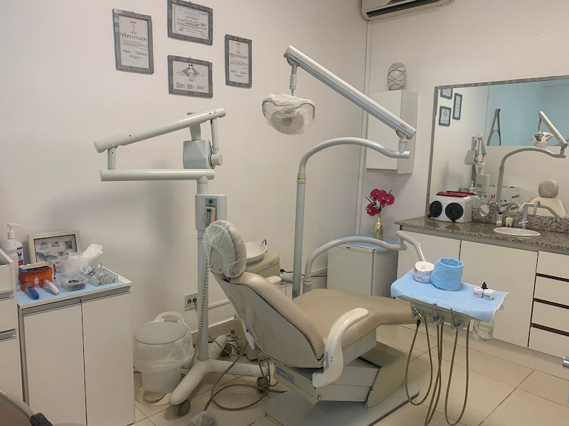 Foto 2 de Natália Taranenko | Dentista | Odontologia Especializada | Harmonização Facil