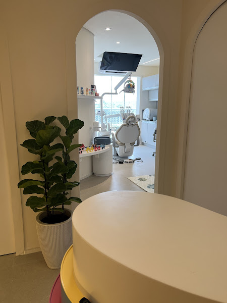 Foto 2 de Natália Valli Odontologia