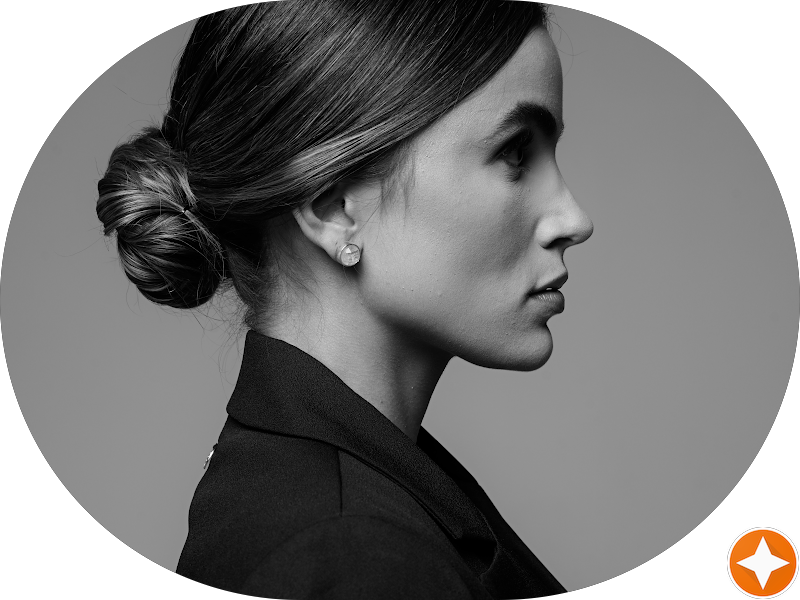 Foto 2 de NATHÁLIA MARTINS - Cirurgiã- Dentista