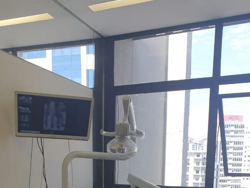 Foto 3 de Nayara Souza Cruz - periodontia