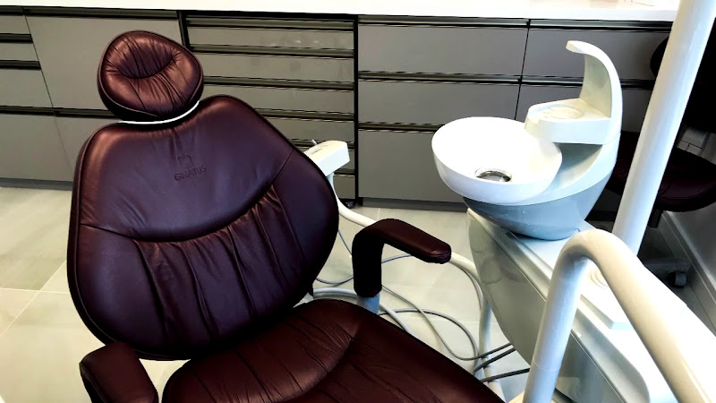 Foto 3 de Nazario Odontologia - Implantodontia e Ortodontia | Dentista em Caxias do Sul e São Marcos