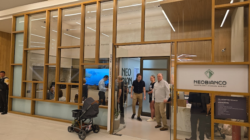 Foto 2 de NEOBIANCO - Odontologia Avançada Barigui