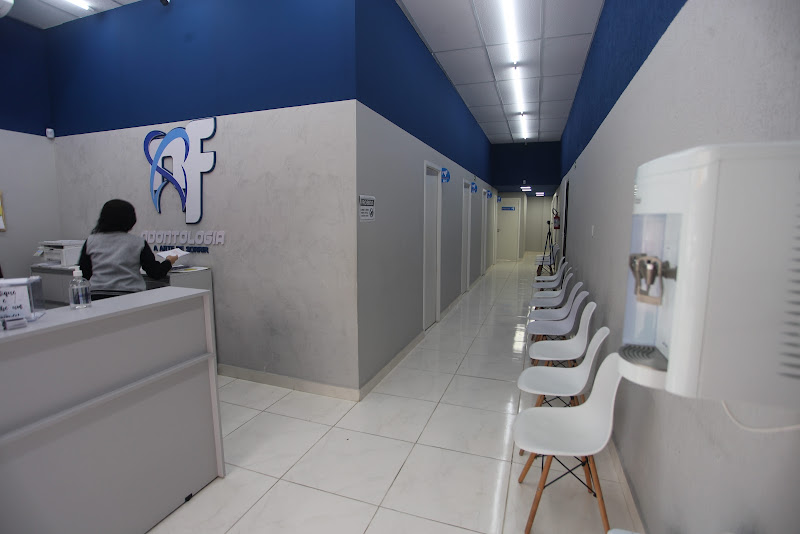 Foto 3 de NF Odontologia A arte de sorrir