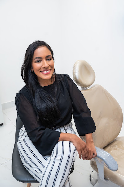 Foto 3 de Nigri Odontologia - Implante | Bruxismo | Restauração em Resina | Clareamento Dental | Harmonização Orofacial