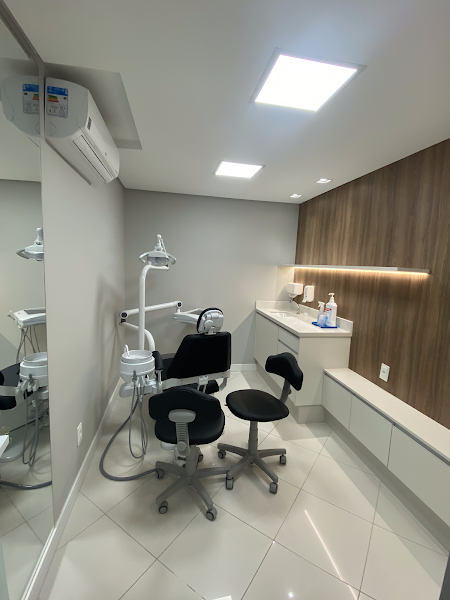 Foto 3 de Nilo Freire Odontologia e Pós Graduação