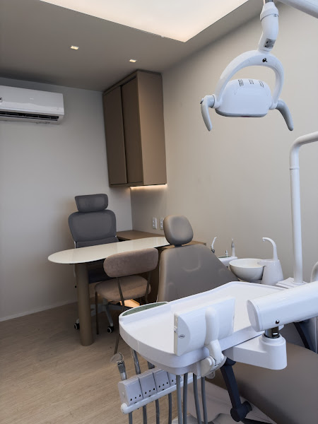 Foto 3 de Nua Clinic - Harmonização Facial e Odontologia Premium