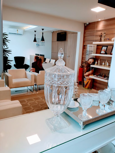 Foto 2 de Núcleo Dra. Germana Medeiros | Implantes, ortodontia, Bucomaxilo, endodontia e estética bucal e facial