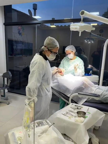 Foto 5 de ODONTIK PREMIUM ODONTOLOGIA - Implantes dentários