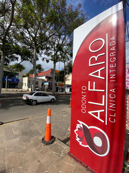 Foto 2 de Odonto Alfaro - Clínica Integrada