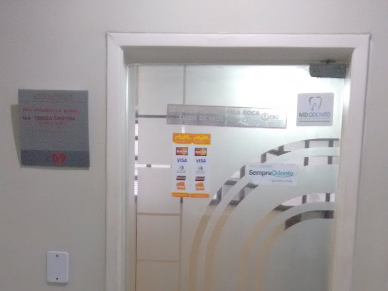 Foto 4 de Odonto Club Clínica Odontológica - Cirurgiã Dentista em Feira de Santana