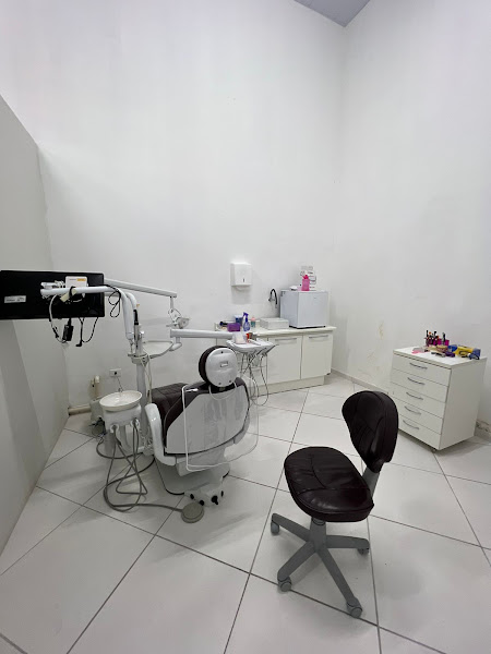Foto 2 de Odonto Excellence Curitiba - Capão da Imbuia