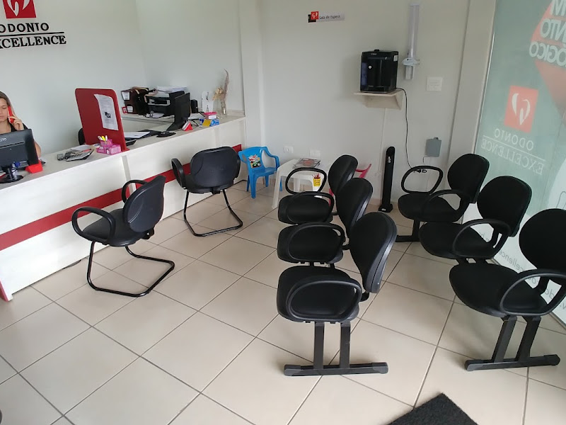 Foto 3 de Odonto Excellence - Maringá - Jardim Pinheiros
