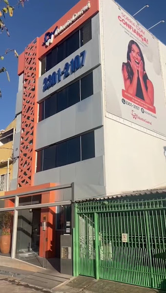 Foto 4 de Odonto Guará - Prótese sobre Implante l Lentes em Resina l Lente de Contato Dental em Guará