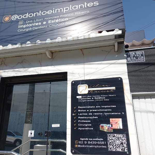 Foto 2 de Odonto & Implantes dentista