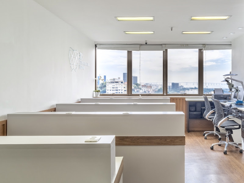 Foto 8 de Odonto Liuzzi | Lentes de Contato Dental | Prótese Protocolo | Ortodontia | Periodontia | Implante Dentário | Dental Tourism