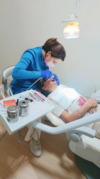 Foto 2 de Odonto Pasquarelli | Dra Maria Augusta Pasquarelli Dentista