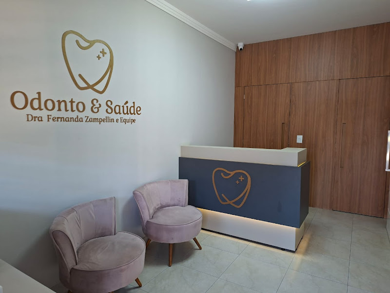 Foto 2 de Odonto&Saúde | Dra Fernanda Zampellin
