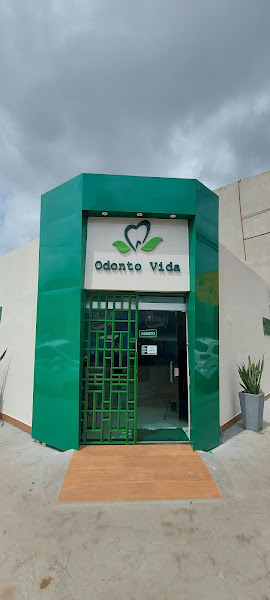 Foto 2 de Odonto vida e Dr. Leandro Cipriano