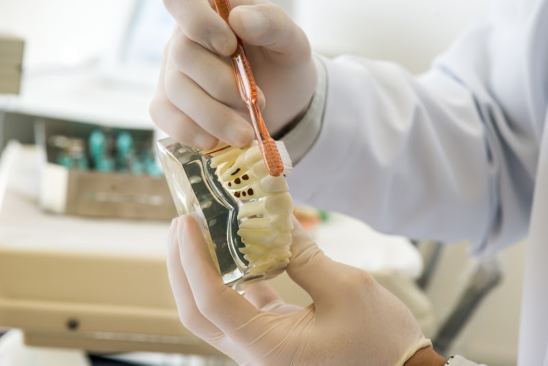 Foto 2 de Odonto Vitória Clinica de Odontologia Especializada