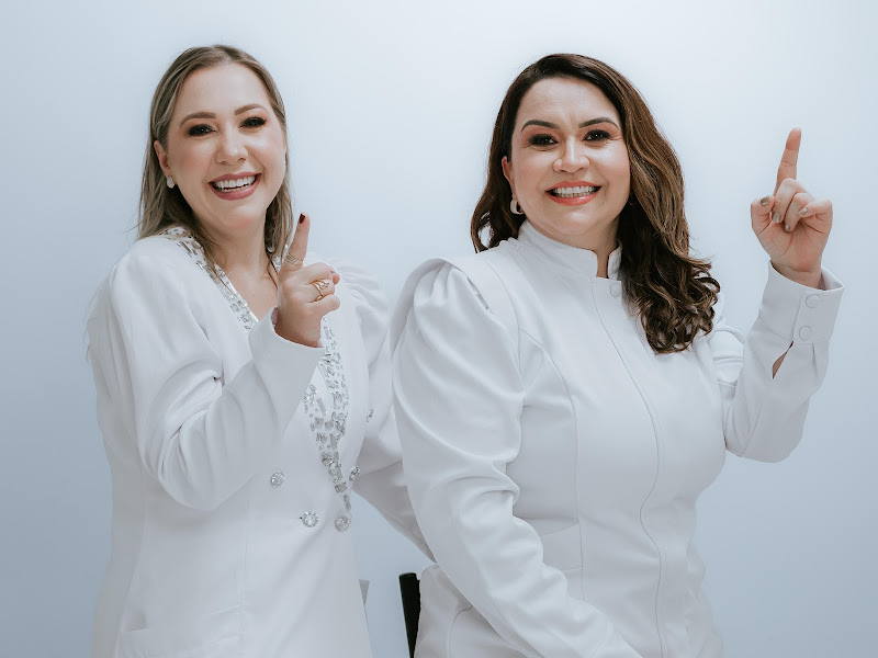 Foto 2 de OdontoArt Toledo | Dra. Bruna Reuter & Dra. Biancha Quintana