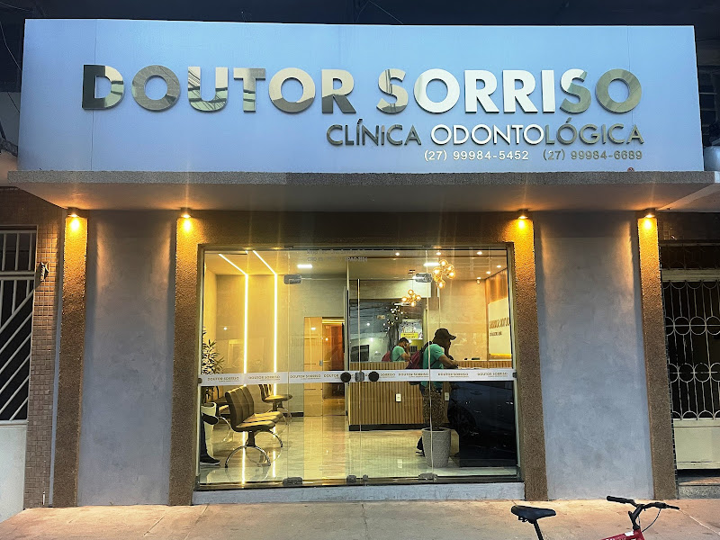 Foto 8 de OdontoBelle | Clínica Odontologica em Anchieta | Especialistas em Próteses e Implantes Dentários