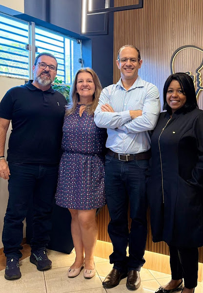 Foto 2 de OdontoCirurgia | Implantes Dentários em Bauru