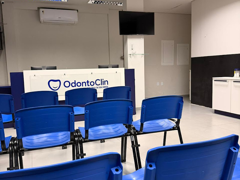 Foto 3 de OdontoClin