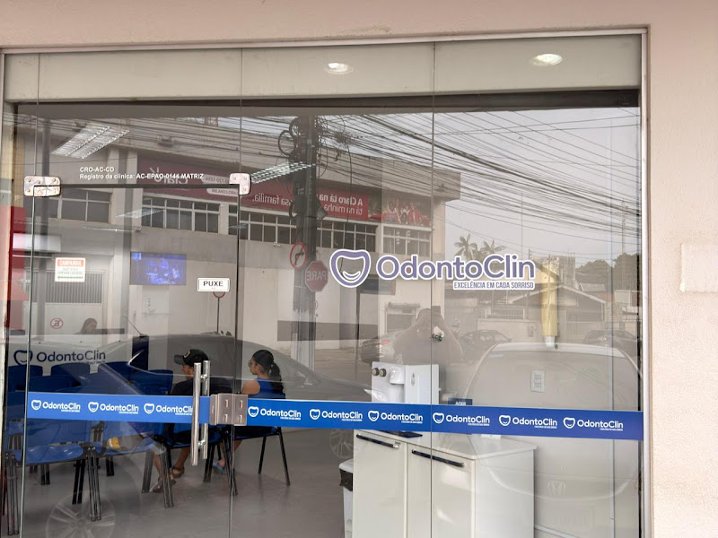 Foto 4 de OdontoClin