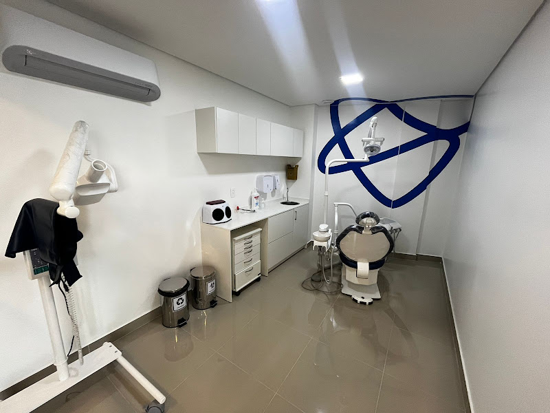Foto 3 de Odontoclinic - Iririú