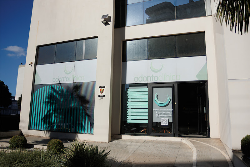 Foto 2 de Odontoclínica Farroupilha