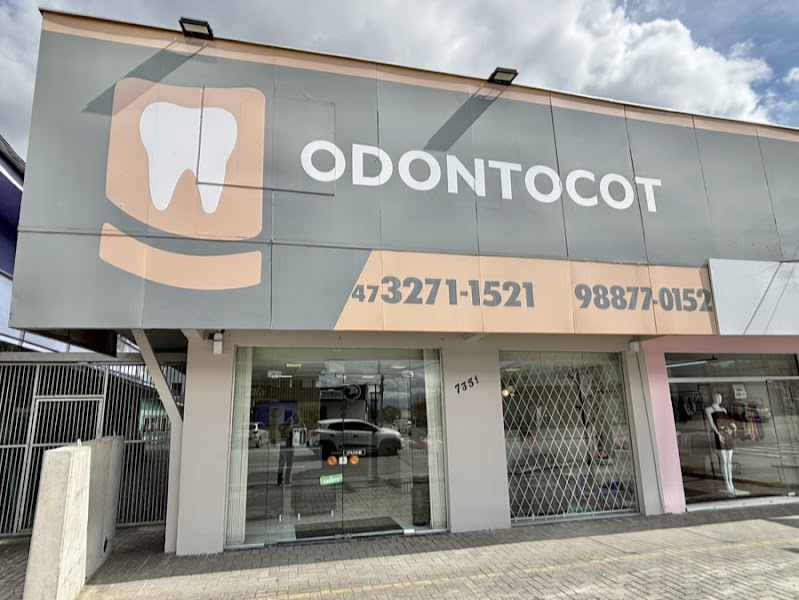 Foto 3 de ODONTOCOT Clínica Odontológica