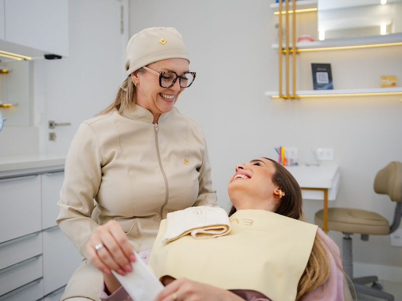 Foto 6 de Odontocure - Dentista em São José