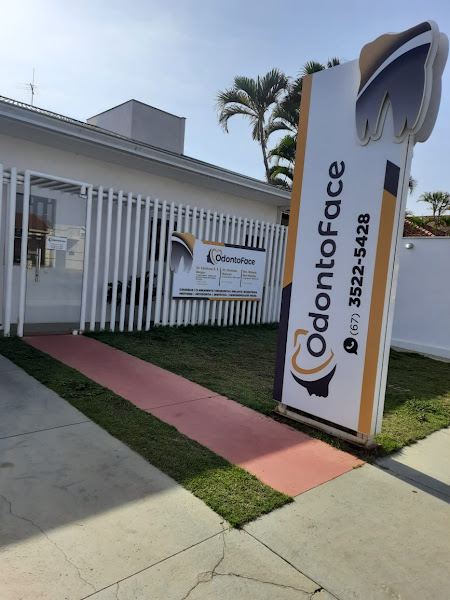 Foto 2 de OdontoFace - Dr. Christian Mancini, Dra. Rafaela Neri, Dr. Edmilson Borges