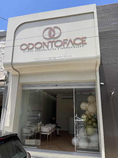 Foto 2 de Odontoface - Harmonização Facial, Faceta, Implantes, Aparelho