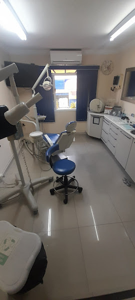 Foto 3 de Odontologia 24 hs Dr. Edson Tadeu ( ligar antes para atendimento, Não atendo convênio!))